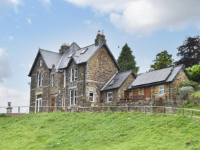 Grosmont Villa